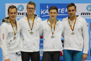 4x100m Freistil-Staffel: Matthias Lindenbauer und seine Vereinskollegen (Foto: Heike Hundshagen)