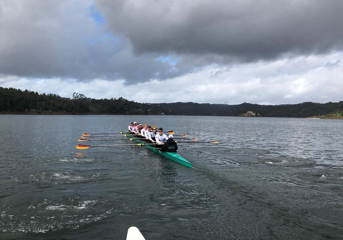 Bild des Team Deutschland-Achter beim Training auf dem Lago Azul