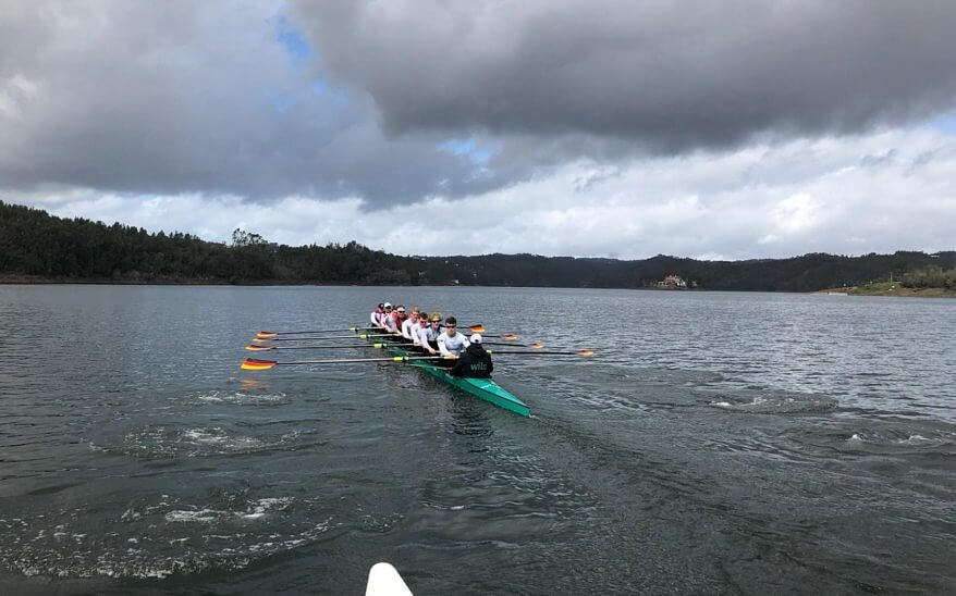 Bild des Team Deutschland-Achter beim Training auf dem Lago Azul