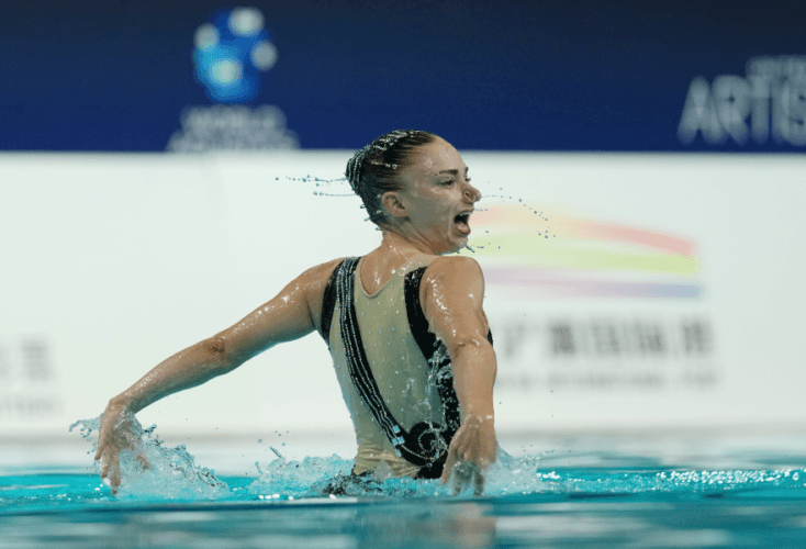 Bild zur News Synchronschwimmen: Gold und Bronze für Klara Bleyer